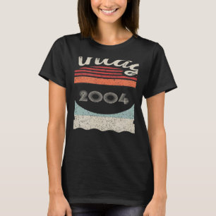 Vintage Born In 2004 18th Birthday 18 Years Old T-Shirt