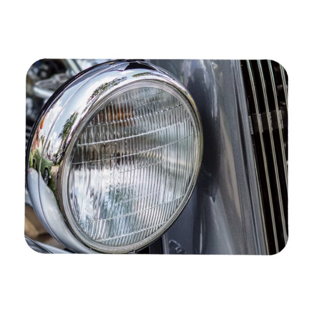 Vintage Car Headlight Magnet (Horizontal)