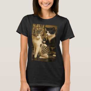 Vintage Cat Smoking Tattoo Inked Kitty Artist Funn T-Shirt