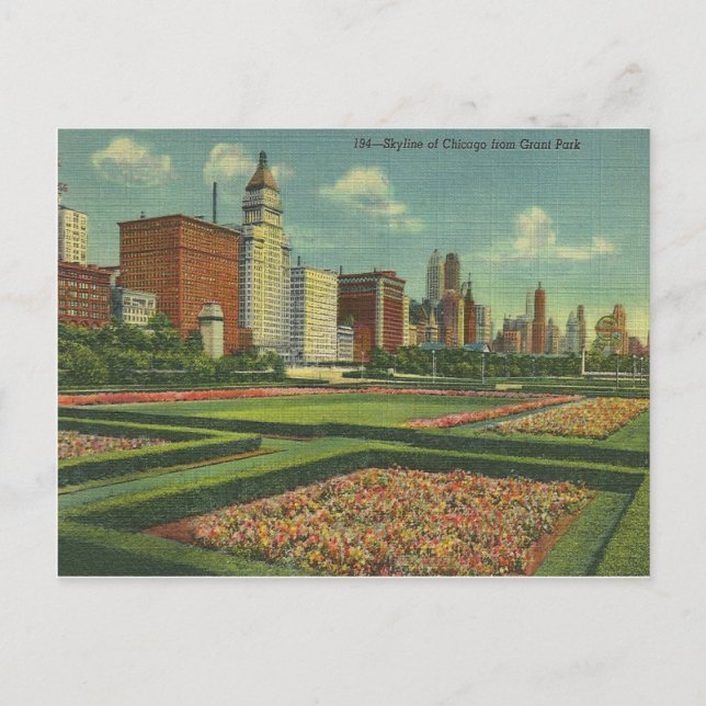 Vintage Chicago Skyline Grant Park Illinois Postcard (Front)