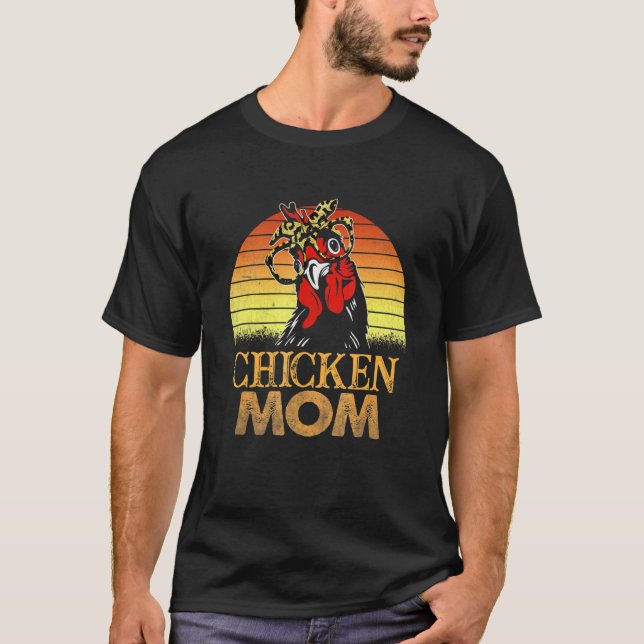 Vintage Chicken Mum T-Shirt (Front)