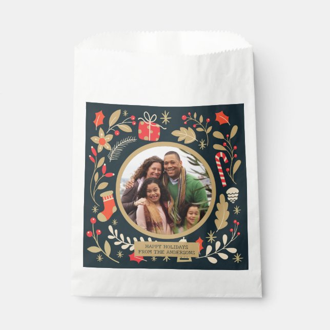 Vintage Christmas Botanical Family Photo Favour Bags (Front)