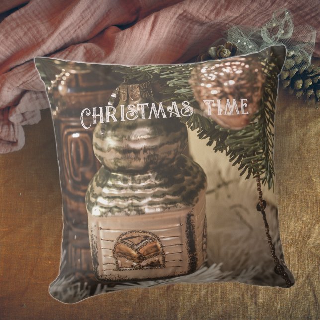 Vintage Christmas ornaments and a Christmas tree Cushion (Creator Uploaded)