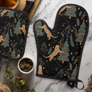 "Vintage Christmas Tiger with Christmas Tree Black Oven Mitt & Pot Holder Set