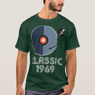 Vintage Classic 1969 Vinyl Record Player Music Lov T-Shirt