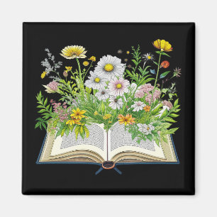 Vintage Cottagecore design with wildflowers Magnet
