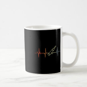 Vintage Cricket Heartbeat Cricket Player Heart Rat Coffee Mug