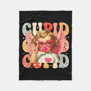 Vintage Cud Blowing Bubble Gum Heart Sungles Valen Fleece Blanket