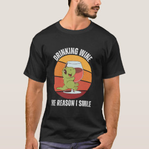 Vintage Cute Dinosaur Drinks Wine The Reason I Smi T-Shirt