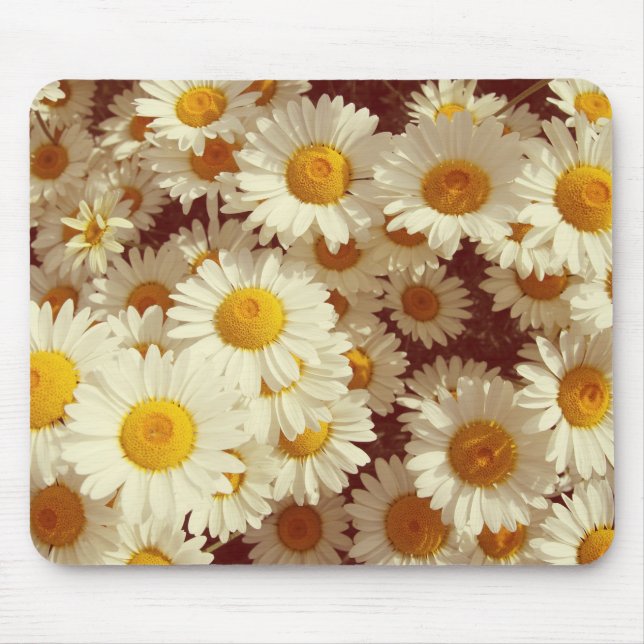 Vintage daisies mouse pad (Front)