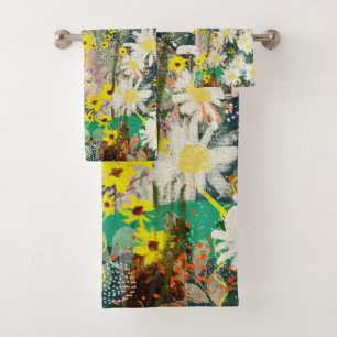 Vintage Daisies - Nature Inspired Floral Art -  Bath Towel Set