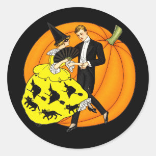 Vintage Dancing Halloween Couple Pumpkin Classic Round Sticker