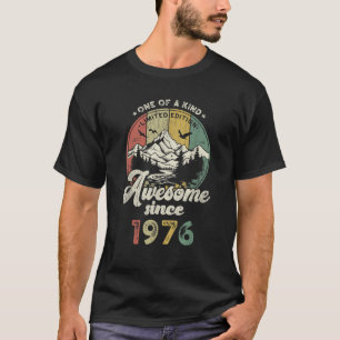 Vintage Design For Birthday Gift Born in 1976 T-Shirt