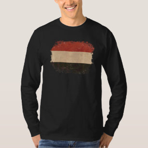 Vintage Distressed Yemeni Flag Yemen T-Shirt