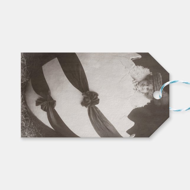 Vintage Easter Egg Lady Gift Tags (Front (Horizontal))