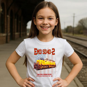 Vintage EMD SD40-2 Diesel Locomotive American flag T-Shirt