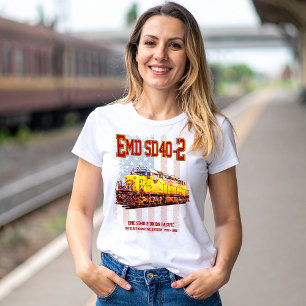 Vintage EMD SD40-2 Diesel Locomotive American flag T-Shirt