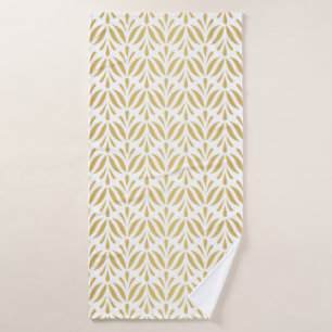 Vintage floral damask seamless pattern. Elegant ab Bath Towel