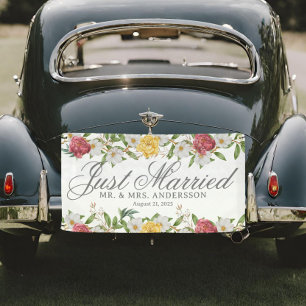 Vintage Floral Just Married Car Banner