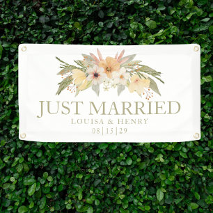 Vintage Florals Just Married Car Banner