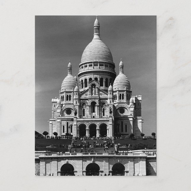 Vintage France Paris Sacre Coeur Basilica Postcard (Front)