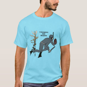 Vintage Freediving Diver with Abalone and Kelp URM T-Shirt