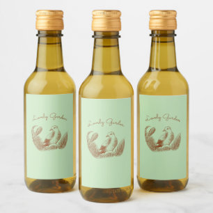 Vintage Garden Bird – Monochrome Elegant Floral Wine Label