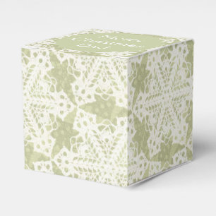 Vintage Green Lace Snowflake Favour Box