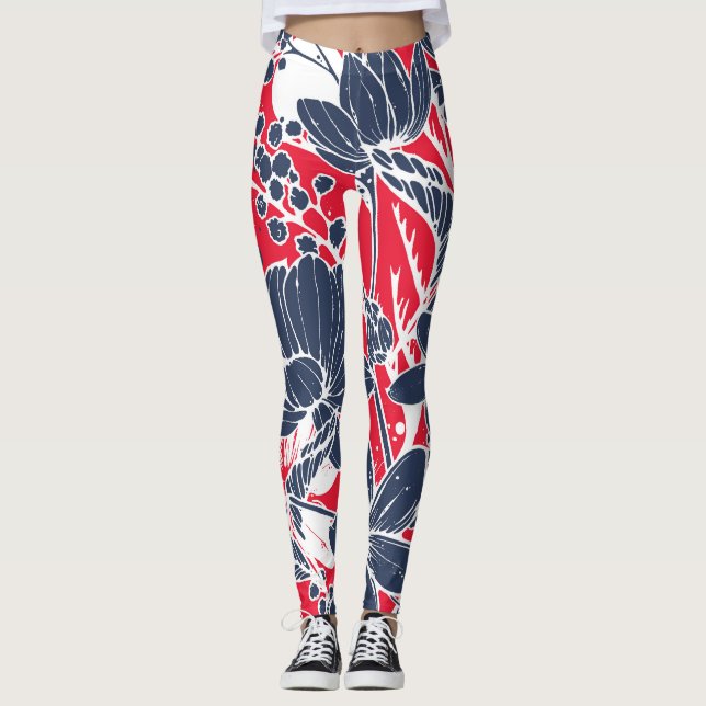 Vintage Hand-Drawn Flowers, Elegant Pattern. Leggings (Front)