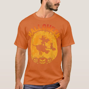 Vintage Happy Halloween Costume Witch With Cat & M T-Shirt