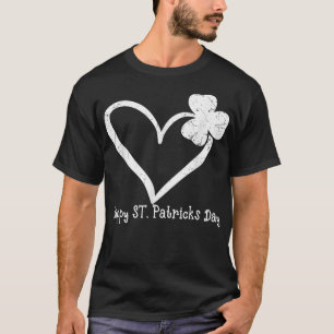 Vintage Happy St Patrick's Day Irish Shamrock Hear T-Shirt