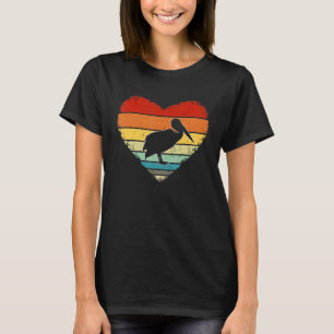 Vintage Heart Pelican Animal Retro Valentines Day T-Shirt