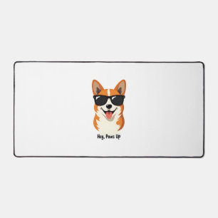 Vintage Hey, Paws Up Corgi with Sunglasses Cute Do Desk Mat