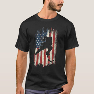Vintage Hockey American Flag Cool Usa Patriotic T-Shirt