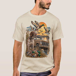 Vintage Hunting Truck Duck Hunting Dog Rustic Outd T-Shirt