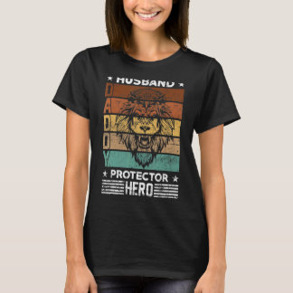 Vintage Husband Daddy Protector Hero With Lion Gra T-Shirt