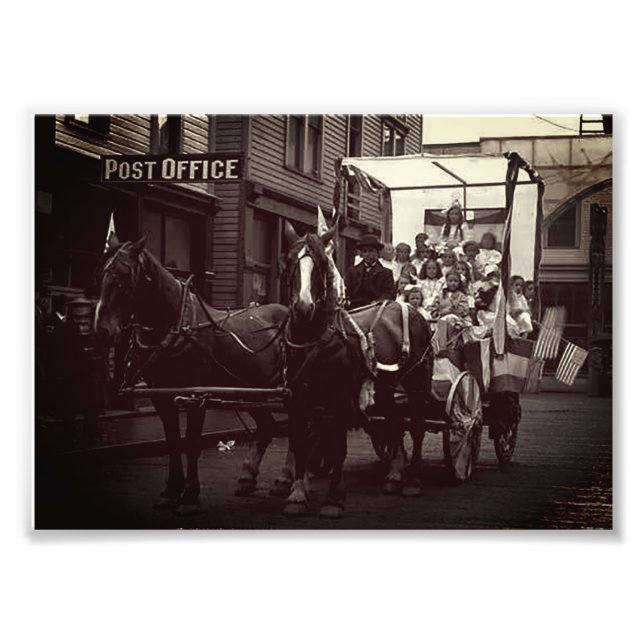 Vintage Independence Day Girls Alaska Photo Print (Front)