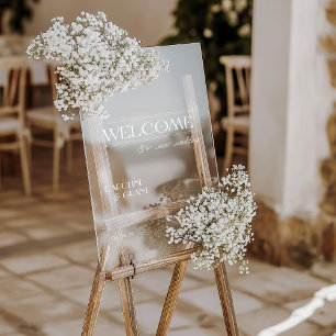 Vintage-Inspired Acrylic Wedding Welcome Sign