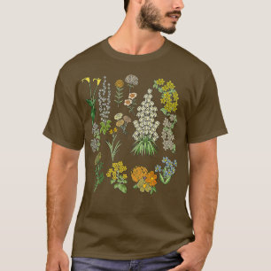 Vintage Inspired Flower Botanical Plants Nature Gr T-Shirt