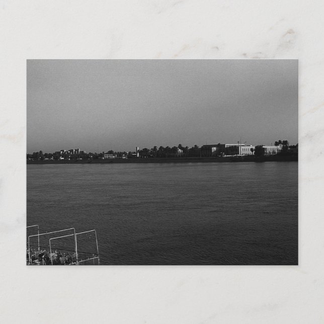 Vintage Iraq Baghdad forat river Postcard (Front)