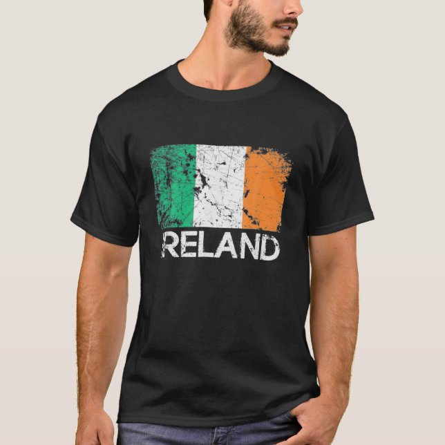 Vintage Ireland Irish Flag Pride Gift T-Shirt (Front)