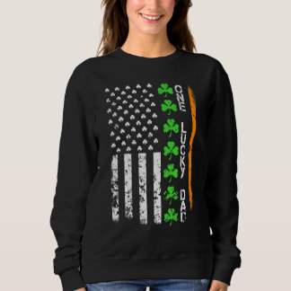 Vintage Irish American Flag One Lucky Dad St Patri Sweatshirt
