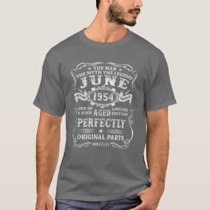 Vintage June 1952 70Th Birthday Aged Perfectly 70 T-Shirt