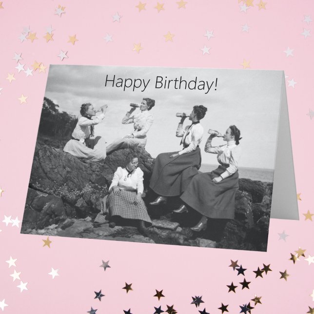 Vintage Ladies Drinking on Beach Happy Birthday Card (Vintage Ladies Drinking on Beach Happy Birthday Card
)