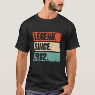 Vintage Legend Since 1982 40 Year Birthday Gift Fo T-Shirt