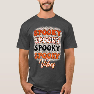 Vintage Leopard Spooky Vibes Funny Halloween Men W T-Shirt
