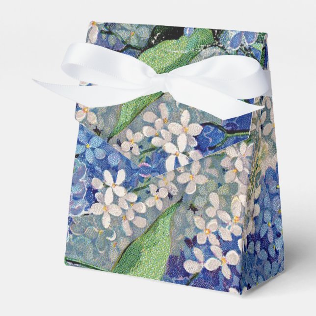 Vintage Lilacs Favour Box (Front Side)