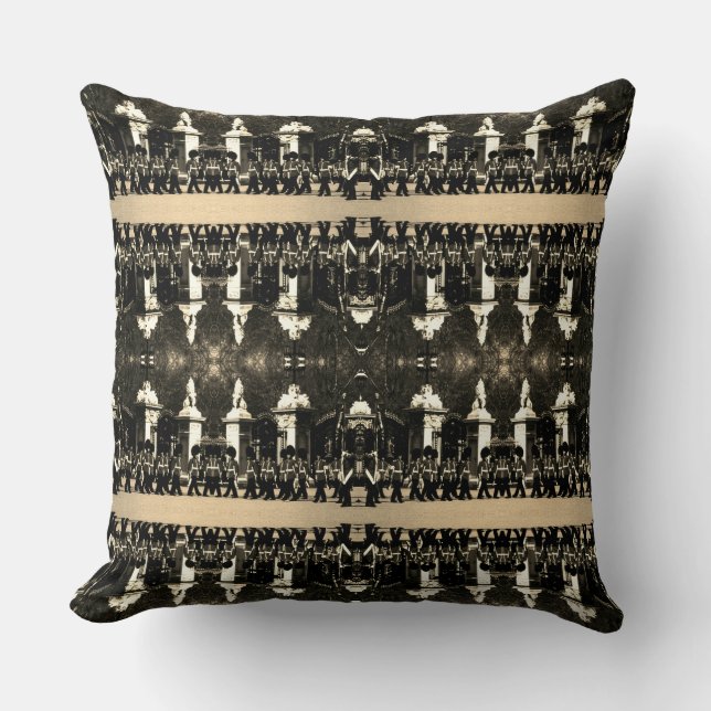 Vintage London Changing guard Buckingham palace Mo Cushion (Front)