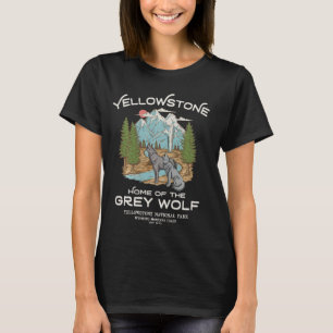 Vintage Look Yellowstone National Park Grey Wolf T-Shirt