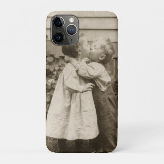 Vintage Love Photo of Children Kissing in a Garden Case-Mate iPhone Case